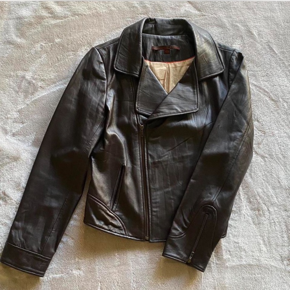 Women's Vintage Leather Jacket